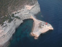 Bonifacio , Le phare du port