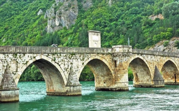 Bosnie-Herzégovine 21 - Pont sur la Drina