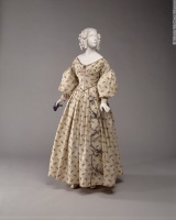 Robe 18e siècle - 4