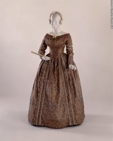 Robe 18e siècle - 5