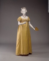 Robe 18e siècle - 7