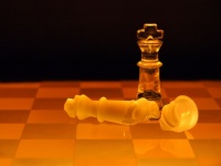 glass-chess-piece-wallpapers_12345_1600x1200