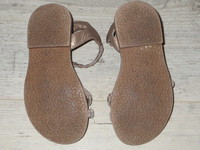 vertbaudet détail sandalettes