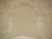 ss pull beige 3a 2€
