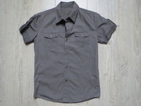 RG512 chemisette marron 12a 3€