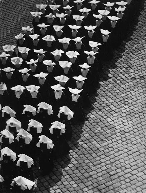 05-Procession-1934