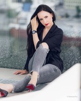 Fashionblog-Vanessa-Pur-YouTuber-Modebloggerin-Jeans-Blazer-Louboutin-Pumps-004