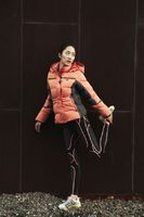 jeon-hye-bin-photoshoot-arena-fall-winter-2013-sports-collection_14