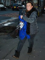 coleen-rooney-and-celine-trapeze-bag-gallery