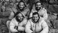 Moncler-down-jackets-in-a-group-picture-Himalayas-expedition-1962-900x514