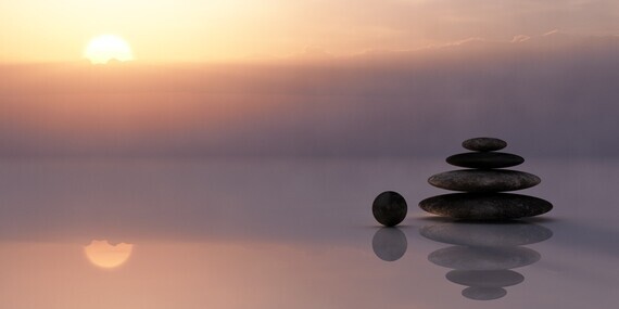 zen-galet-relaxation-massage-images-photos-gratuites-libres-de-droits-1560x780