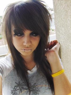 Comment Se Faire Soi Meme Un Degrade Sans Aller Chez Le Coiffeur Page 2 Coiffure Et Coloration Forum Beaute Doctissimo
