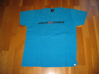 Tee-shirt JACK &JONES T.XL -- 2€