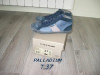 NEUF -- Baskets Chaussures PALLADIUM T.37 Bleu -- 30€