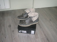 Chaussures Homme T.44 -- 10€