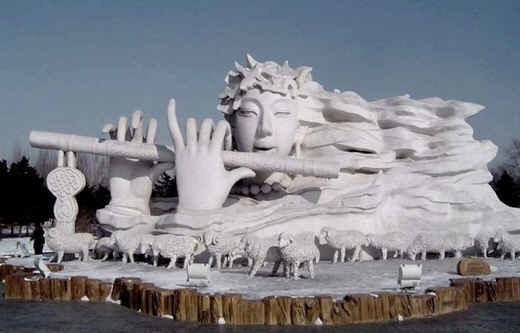 sculpture-neige