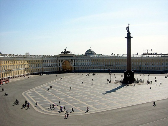 st Petersbourg-square