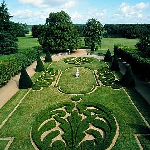 11l Château_de_Bourges jardins