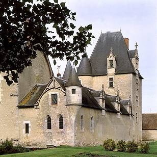 20a Château de Fougères_sur_bièvre41