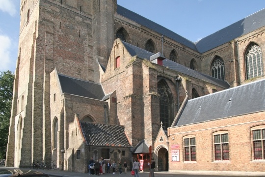 Bruges tour St Sauveur