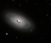 M64 galaxie de l'oeil noir dans la chevelure de Bérénice