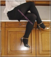 jupe noir blouse blanche 27