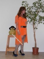 robe orange 9