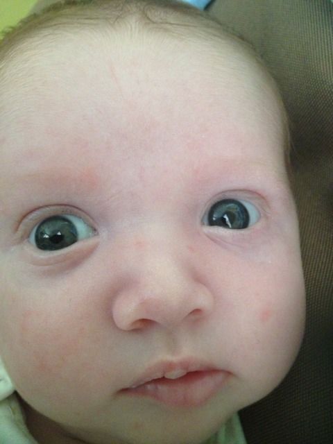 Evolution De La Couleur Des Yeux Developpement De L Enfant Forum Grossesse Amp Bebe Doctissimo