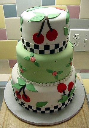 cherry-wedding-cakes