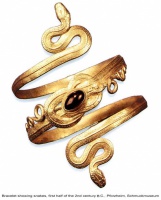 ancient-greek-bracelet