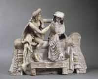 louvre-couple-entwined-wedding-bed