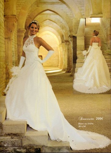 Featured image of post Robe De Mariee Chez Tati / 3 boutiques pour trouver sa robe de mariée grande taille , robe de mariee barbes.