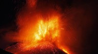 spectaculaire éruption de l'Etna