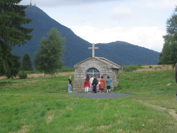 chapelle et source Laschamps.