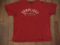 TEE SHIRT COMPLICES TAILLE M   4 EUROS