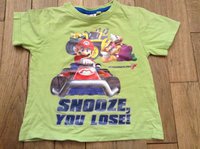 Ete shirt Mario kart 5 ans. 3 euros