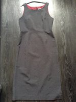 Jolie robe grise taille 42.  10 euros