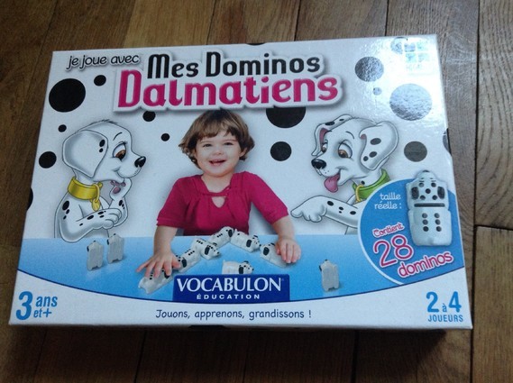 Mes dominos dalmatiens. 5 euros