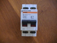 interrupteur modulaire 32A   10 EUROS