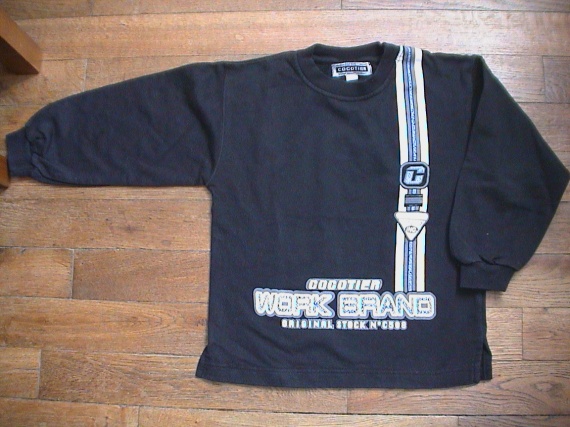 SWEAT COCOTIER  8 ANS  4. EUROS      RESERVE