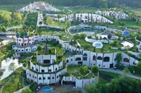 village-thermal-blumau-Hundertwasser-autriche