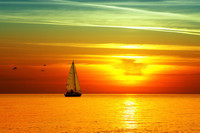 194873__sea-sunset-boat-sail-brightly_p