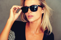 ★woman-in-sunglasses★