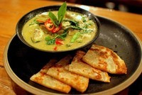 plat-au-curry-vert-thai-avec-crepe Thailande