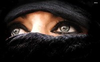 burka-woman-eye