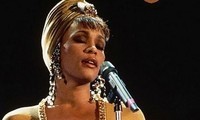 Whitney-Houston-