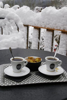 Café-dans-la-neige-