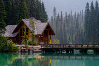Canada_Parks_Lake_Houses_