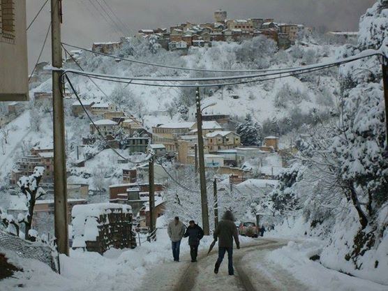 Village  natal de Mouna sou sla neige