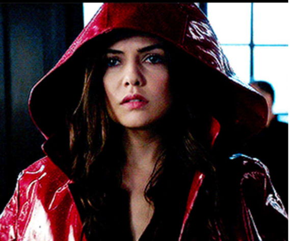 Danielle Campbell in Tell me a story